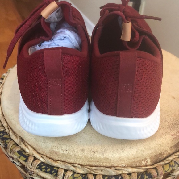 new balance, size 12, Red, fresh form, 10 of 10 - Picture 8 of 8